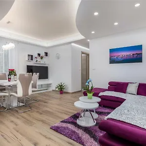  Apartment R & Z-brand New Family With A Spacious Yard